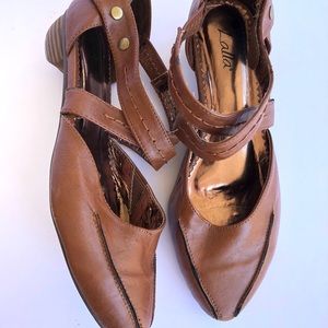 Lalla Criss Cross Brown Flats